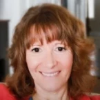 Justine Stohl, LICSW